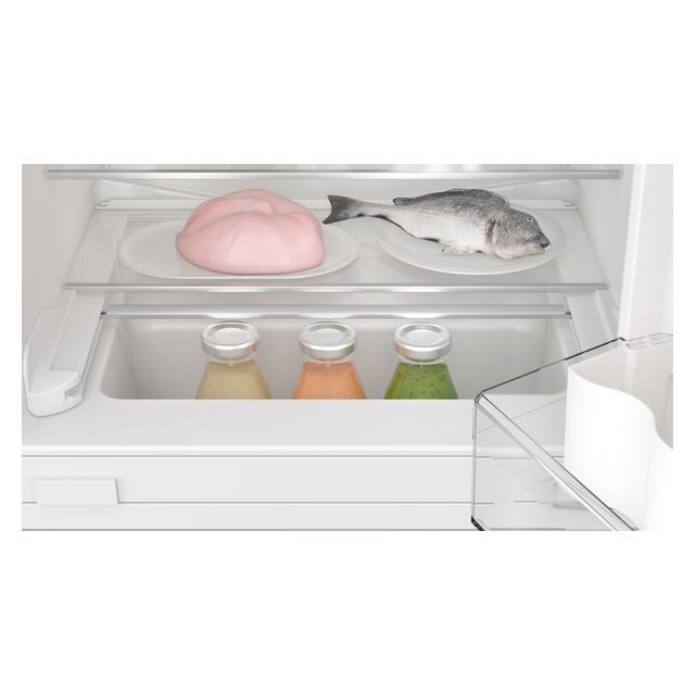Bosch KUR21VFE0G Built Under Larder Fridge