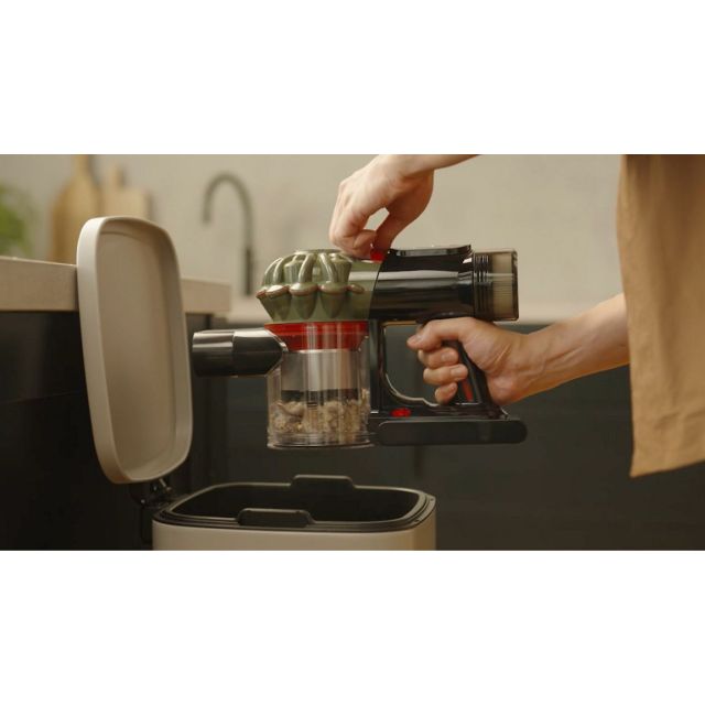 Dyson V8CYCLONENEW Cordless Vacuum Cleaner