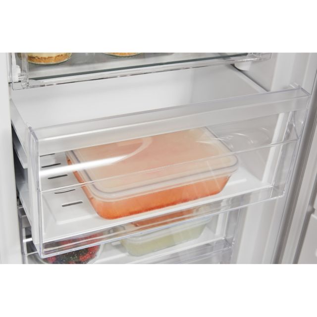 Hotpoint HBNF55182WUK 54Cm Frost Free Fridge Freezer