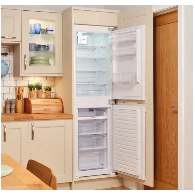 Sensis RFCMBI015450EW 54cm 50/50 Built InFrost Free Fridge Freezer - White